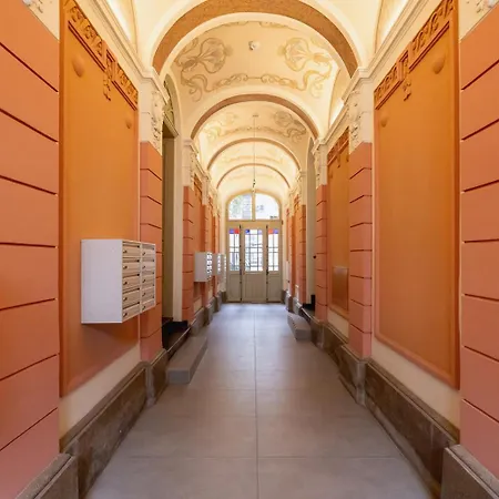 Etheric Mezzanine - Balcony - Old Town - By Square Apartment Krakau